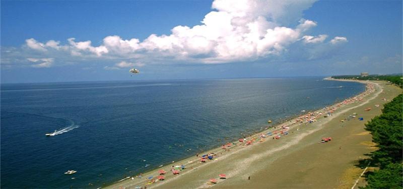 Hotel Guga Kobuleti Luaran gambar