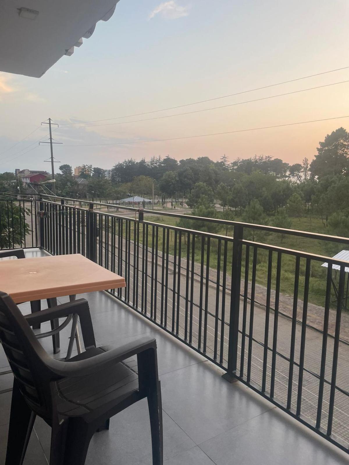 Hotel Guga Kobuleti Luaran gambar