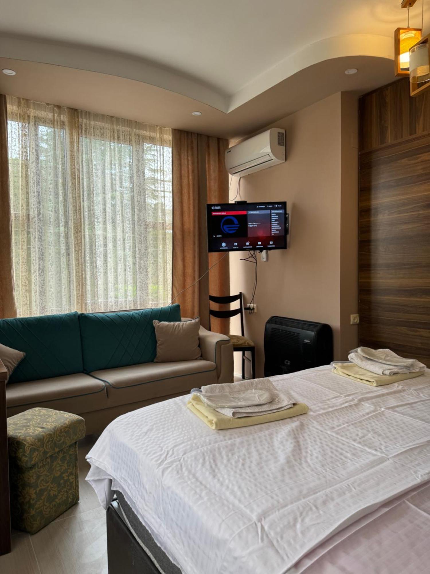 Hotel Guga Kobuleti Luaran gambar