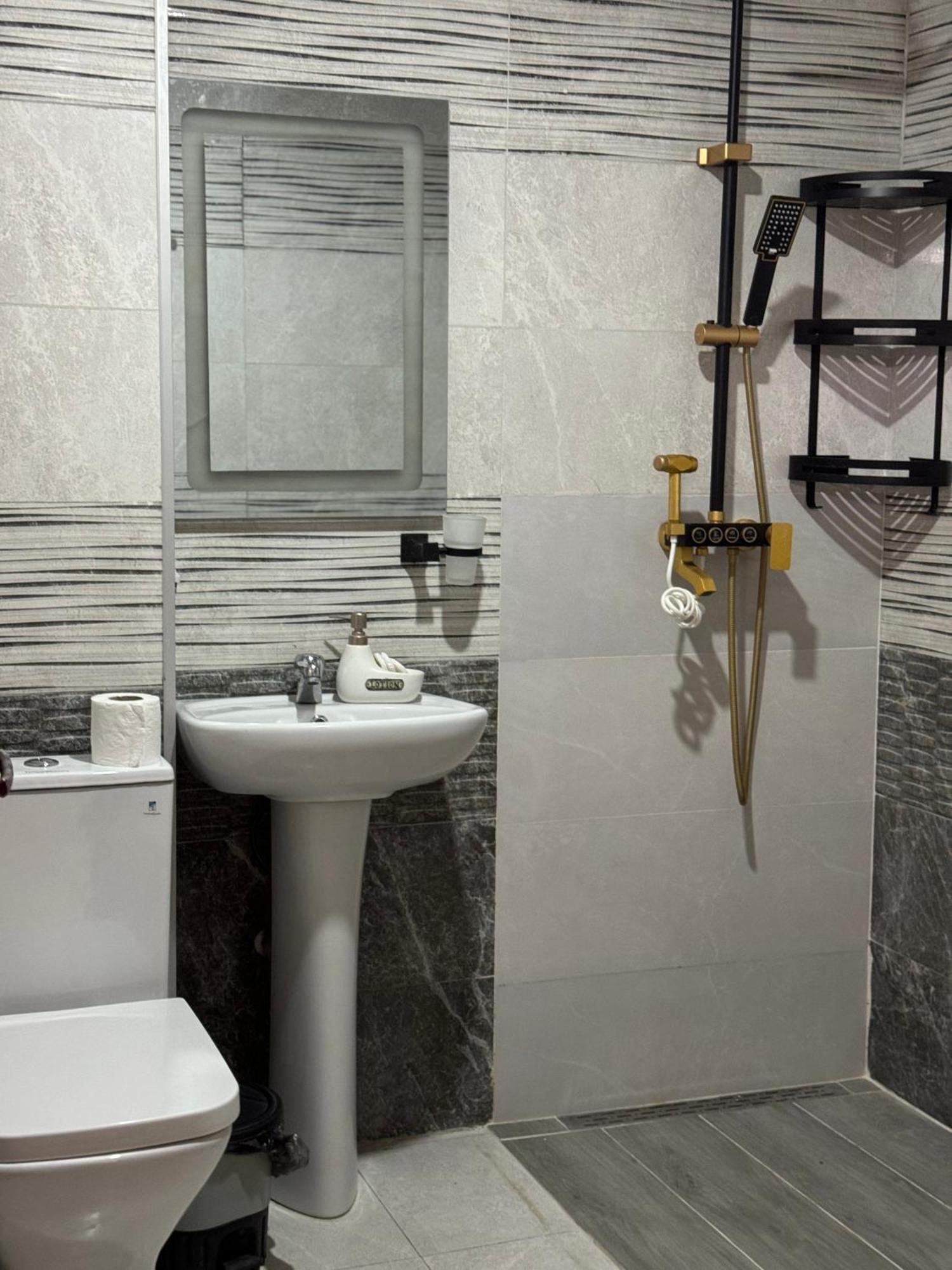 Hotel Guga Kobuleti Luaran gambar